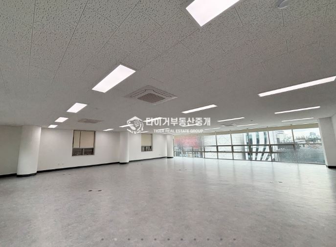 역삼역 초역세권 대로변 사무실 50평 계약후기 사진 3